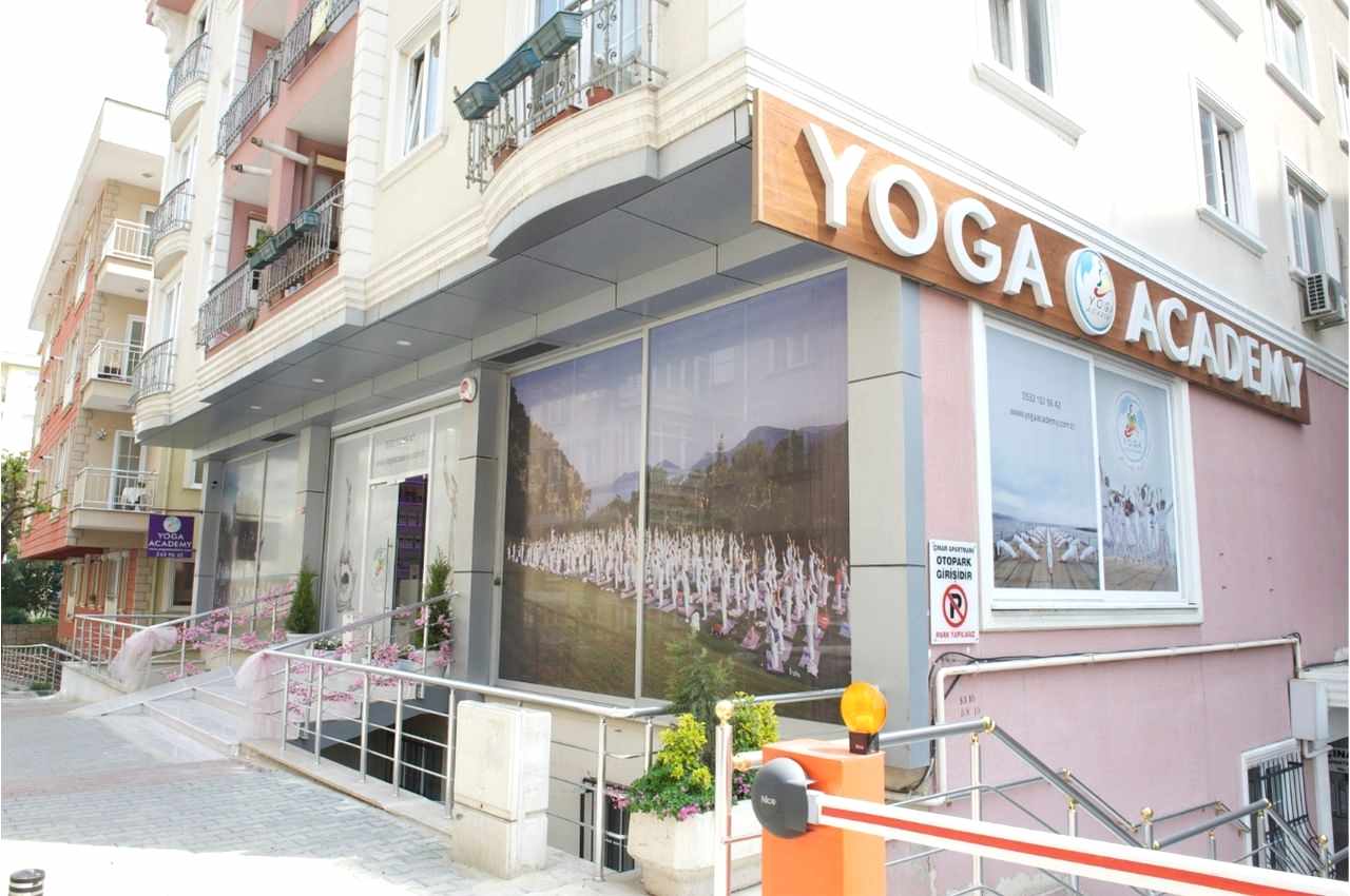 YOGA ACADEMY MECİDİYEKÖY